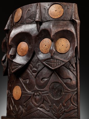Lot 212 - A BAMBOO-INLAID WOOD ‘UDOK’ DAYAK BABY CARRIER, BAHAU, BORNEO, LATE 19TH TO EARLY 20TH CENTURY