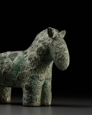 Lot 299 - A RARE BRONZE HORSE-FORM VESSEL, DONG SON CULTURE