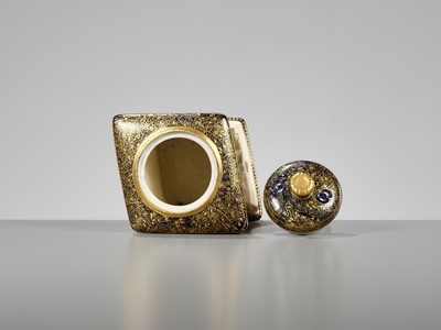 Lot 252 - KUSUBE: A SATSUMA CERAMIC KORO (INCENSE BURNER)