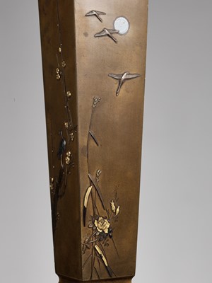 Lot 110 - NOGAWA: A FINE BRONZE VASE WITH BIRDS AND FLOWERS