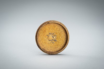 A MINIATURE GOLD LACQUER ‘FLORAL’ BOX, MEIJI
