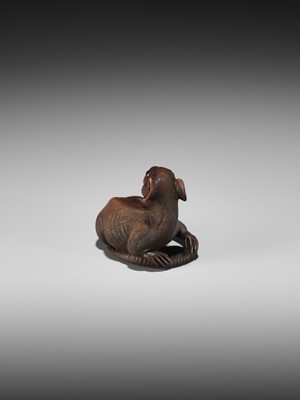 Lot 265 - VADYM PYVOVAR: A TEAK WOOD NETSUKE OF A RAT