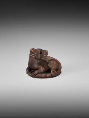 Lot 265 - VADYM PYVOVAR: A TEAK WOOD NETSUKE OF A RAT