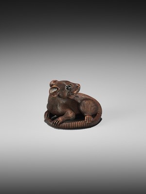 Lot 265 - VADYM PYVOVAR: A TEAK WOOD NETSUKE OF A RAT