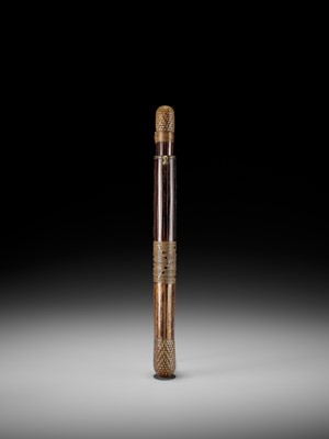 Lot 354 - AN UNUSUAL AND FINE WOVEN RATTAN KISERUZUTSU