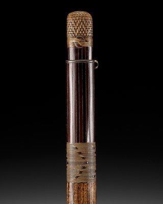 Lot 354 - AN UNUSUAL AND FINE WOVEN RATTAN KISERUZUTSU