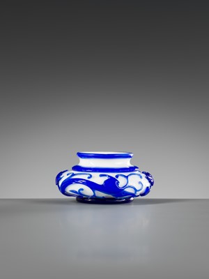 A SAPPHIRE-BLUE OVERLAY GLASS ‘CHILONG’ BRUSHWASHER, 1780-1880