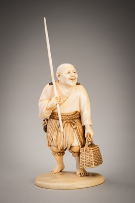 Lot 290 - A FINE IVORY OKIMONO OF A FISHERMAN
