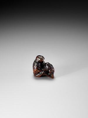 Lot 193 - MIWA: A FINE EDO SCHOOL WOOD NETSUKE OF GAMA SENNIN AND HIS TOAD