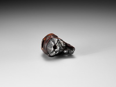 Lot 193 - MIWA: A FINE EDO SCHOOL WOOD NETSUKE OF GAMA SENNIN AND HIS TOAD
