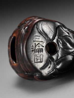 Lot 193 - MIWA: A FINE EDO SCHOOL WOOD NETSUKE OF GAMA SENNIN AND HIS TOAD
