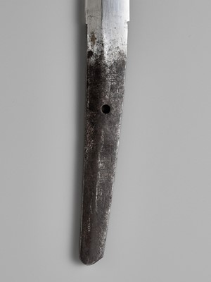 Lot 288 - A DAISHO OF TWO WAKIZASHI, ONE BY KUNIHIRA AND WITH REGISTRATION CARD
