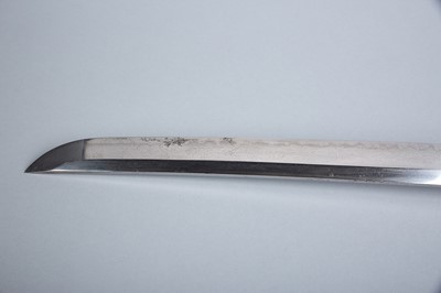 Lot 282 - KANEMOTO: A WAKIZASHI IN KOSHIRAE
