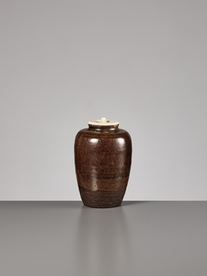 Lot 127 - A CHESTNUT BROWN-GLAZED POTTERY CHAIRE
