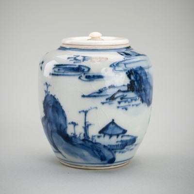 Lot 179 - A SOMETSUKE PORCELAIN CHAIRE (TEA CADDY), EDO