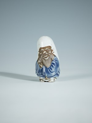 Lot 404 - A FINE HIRADO PORCELAIN NETSUKE OF FUKUROKUJU