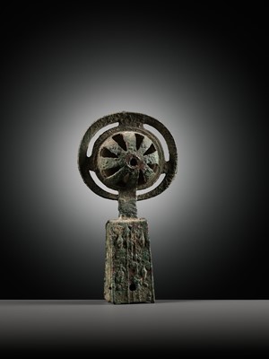 Lot 1561 - A BRONZE HARNESS JINGLE, LUAN, ZHOU DYNASTY