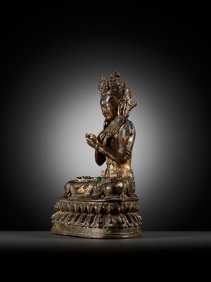 Lot 317 - A GILT AND RED LACQUERED BRONZE FIGURE OF VAJRADHARA, LATE QING DYNASTY TO REPUBLIC PERIOD