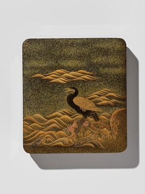 Lot 34 - A SUPERB LACQUER SUZURIBAKO DEPICTING A CORMORANT