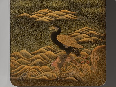 Lot 34 - A SUPERB LACQUER SUZURIBAKO DEPICTING A CORMORANT