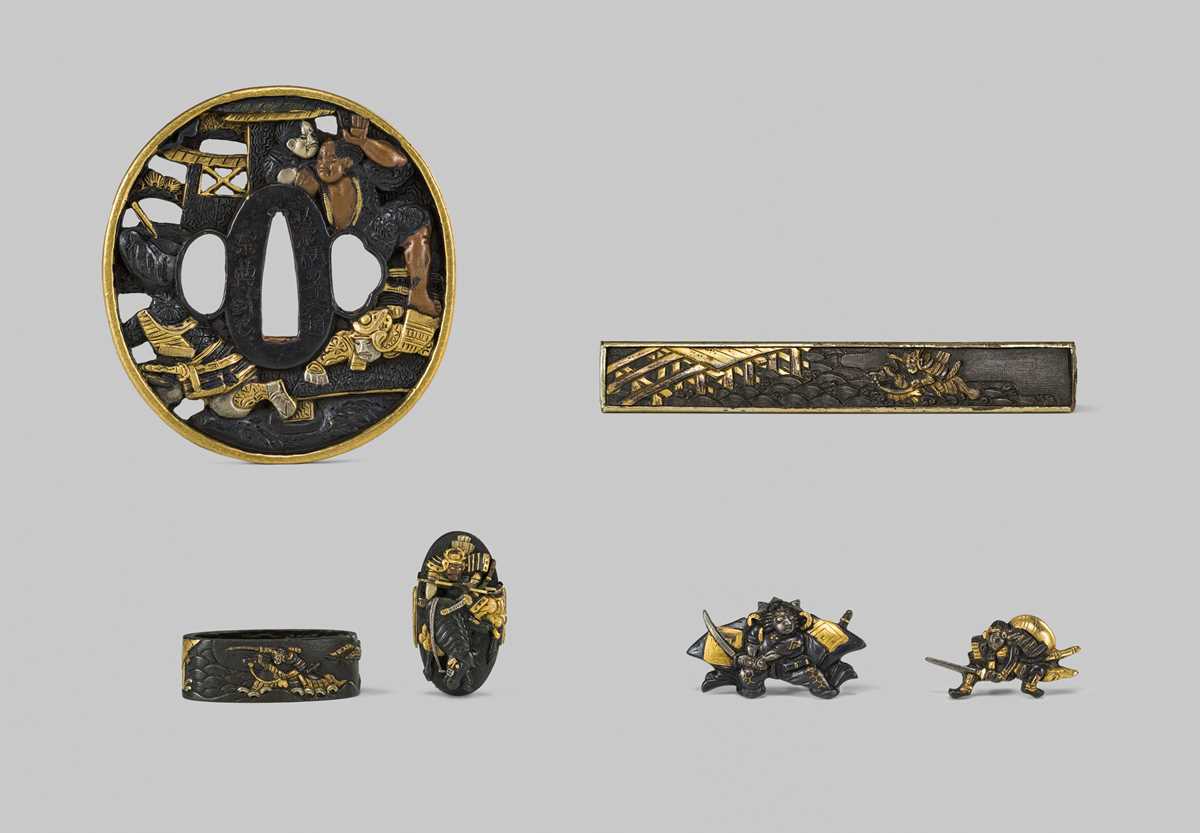 Lot 303 - A RARE SOTEN SCHOOL SOROIMONO (SET OF SWORD FITTINGS) DEPICTING SCENES FROM THE GENPEI WARS
