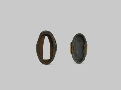 Lot 303 - A RARE SOTEN SCHOOL SOROIMONO (SET OF SWORD FITTINGS) DEPICTING SCENES FROM THE GENPEI WARS