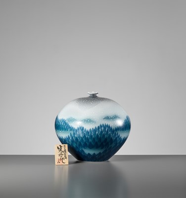 Lot 137 - FUJII SHUMEI: A FINE SNOW-FLAKE GLAZE VASE DEPICTING A WINTER FOREST