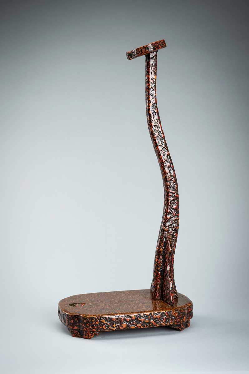 Lot 41 - A TSUGARU LACQUER TACHI KAKE (STAND FOR A