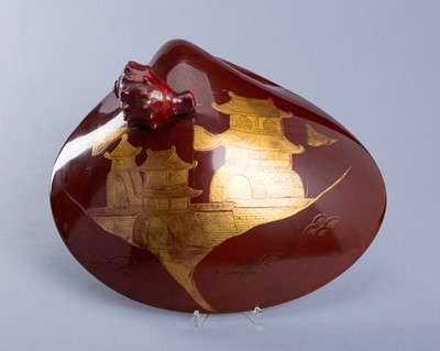 A VERY LARGE LACQUER CLAM BOX AND COVER WITH THE PALACE OF RYUJIN