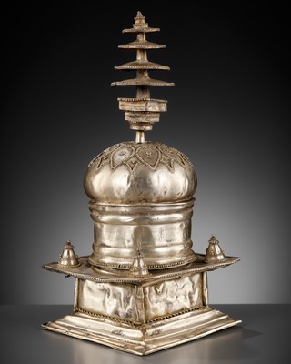 Lot 216 - A RARE SILVER REPOUSSÉ RELIQUARY IN THE FORM OF A STUPA, ANCIENT REGION OF GANDHARA