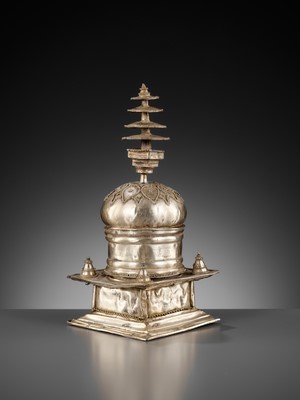 Lot 216 - A RARE SILVER REPOUSSÉ RELIQUARY IN THE FORM OF A STUPA, ANCIENT REGION OF GANDHARA