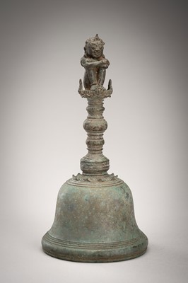 Lot 1566 - A BRONZE TEMPLE BELL, 17TH CENTURY OR EARLIER
