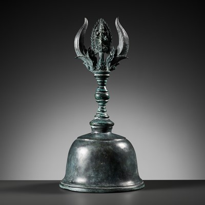 Lot 594 - A LARGE BRONZE ALTAR BELL WITH HEVAJRA, ANGKOR PERIOD