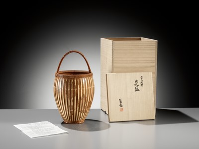 Lot 74 - MINOURA CHIKUHO: A HANAKAGO WITH CLOUD-FIGURED BAMBOO