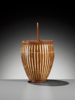 Lot 74 - MINOURA CHIKUHO: A HANAKAGO WITH CLOUD-FIGURED BAMBOO