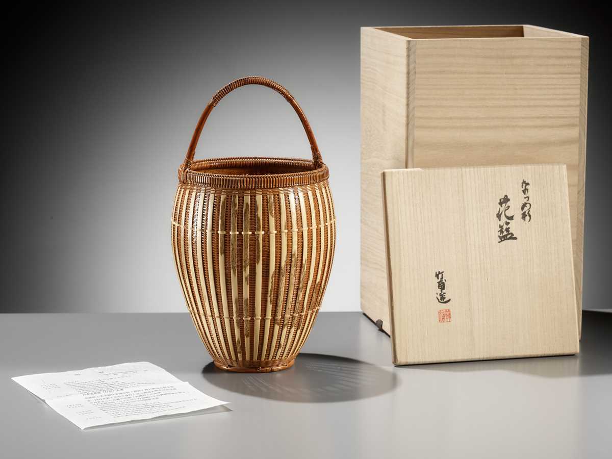 Lot 74 - MINOURA CHIKUHO: A HANAKAGO WITH CLOUD-FIGURED BAMBOO