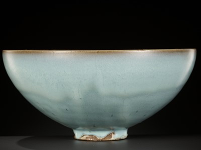 A LARGE SKY-BLUE GLAZED JUN BOWL, NORTHERN SONG OR JIN DYNASTY