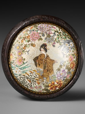 Lot 380 - A SATSUMA EARTHENWARE AND TAGAYASAN KAGAMIBUTA NETSUKE WITH A BIJIN