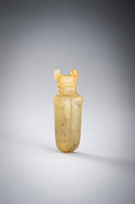 Lot 811 - A PALE-YELLOW JADE ‘BEETLE’ PENDANT, POSSIBLY SHANG DYNASTY