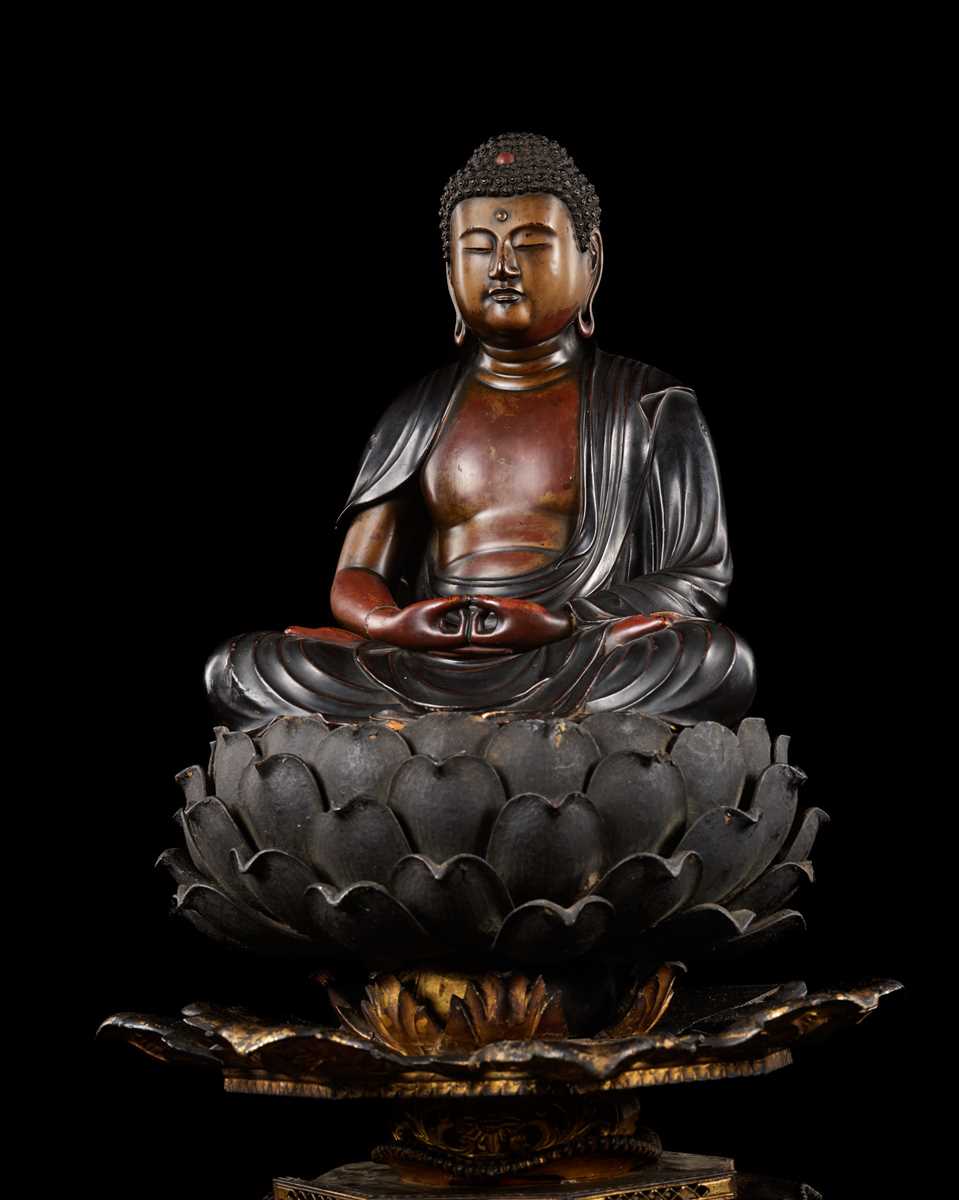 Lot 12 - A LACQUERED WOOD FIGURE OF AMIDA NYORAI, EDO PERIOD