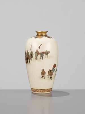 Lot 100 - YABU MEIZAN: A SUPERB SATSUMA CERAMIC VASE WITH A ROYAL PROCESSION