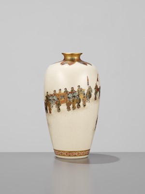 Lot 100 - YABU MEIZAN: A SUPERB SATSUMA CERAMIC VASE WITH A ROYAL PROCESSION