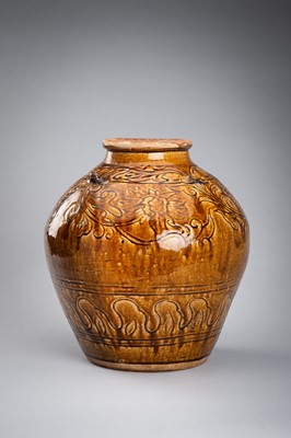 A LARGE, BROWN-GLAZED CERAMIC MARTABAN STORAGE JAR, 19th CENTURY