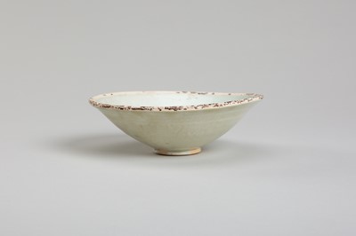 A GROUP OF THREE PORCELAIN BOWLS, SONG TO YUAN DYNASTY