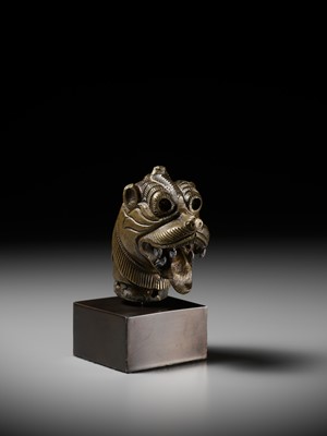 Lot 267 - A RARE PARCEL-SILVERED BRONZE ‘YALI’ HILT, SOUTH INDIA, 17TH-18TH CENTURY