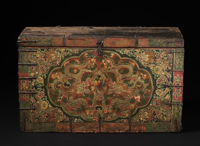 Lot 724 - A LARGE PAINTED WOOD 'DRAGON' STORAGE CHEST, 19TH CENTURY