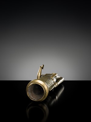 Lot 214 - A BRONZE FIGURE OF BUDDHA, KANDYAN PERIOD