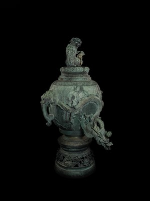 Lot 1 - A VERY LARGE AND MASSIVE BRONZE TEMPLE WATER FOUNTAIN WITH DRAGON SPOUT