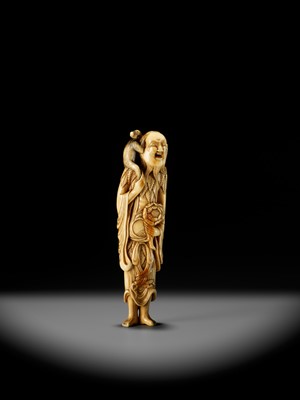 Lot 5 - A SUPERB AND LARGE IVORY NETSUKE OF A SENNIN WITH A MONKEY