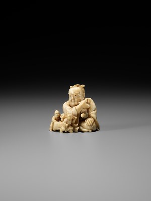 Lot 173 - IKKOSAI: A VERY RARE IVORY NETSUKE OF WASOBEI IN THE LAND OF LILLIPUT